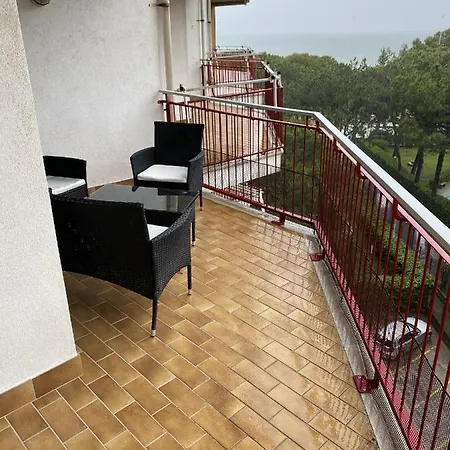 Condominio Cristallo アパート *